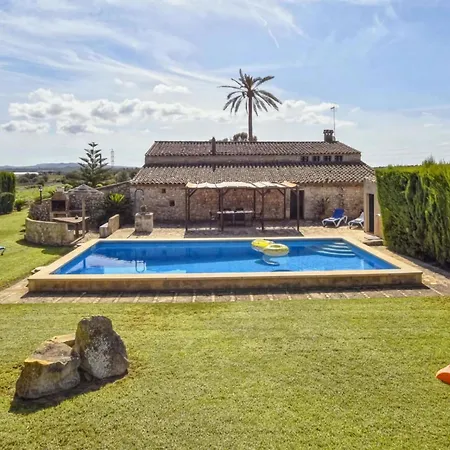 Belvilla By Oyo Albadallet Holiday home *