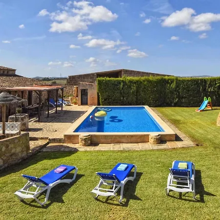 Belvilla By Oyo Albadallet Holiday home *